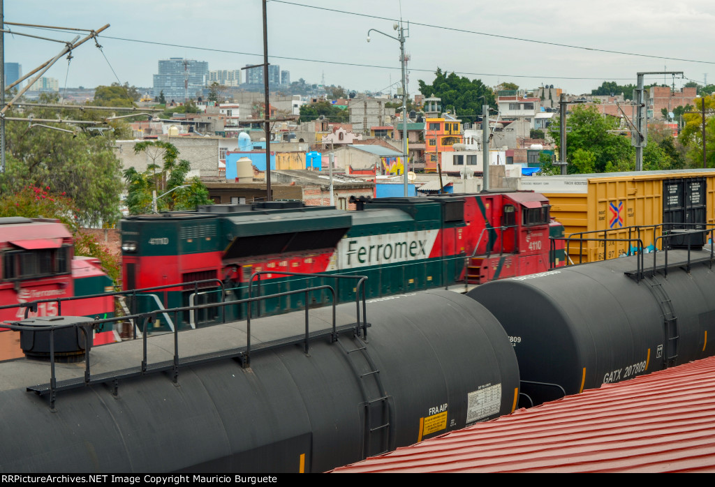 FXE SD70ACe Locomotive 